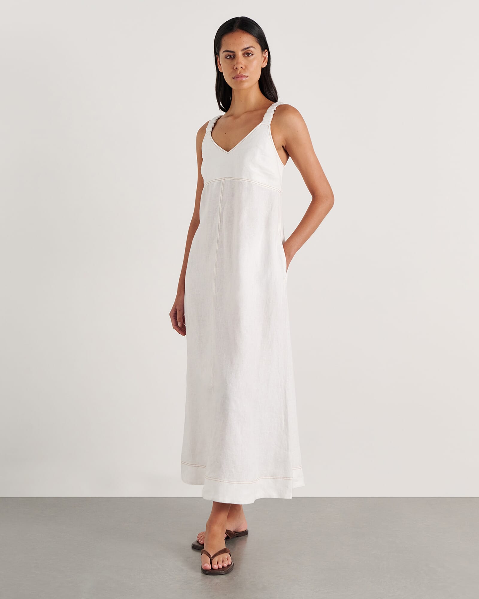 Sara Linen Midi Dress