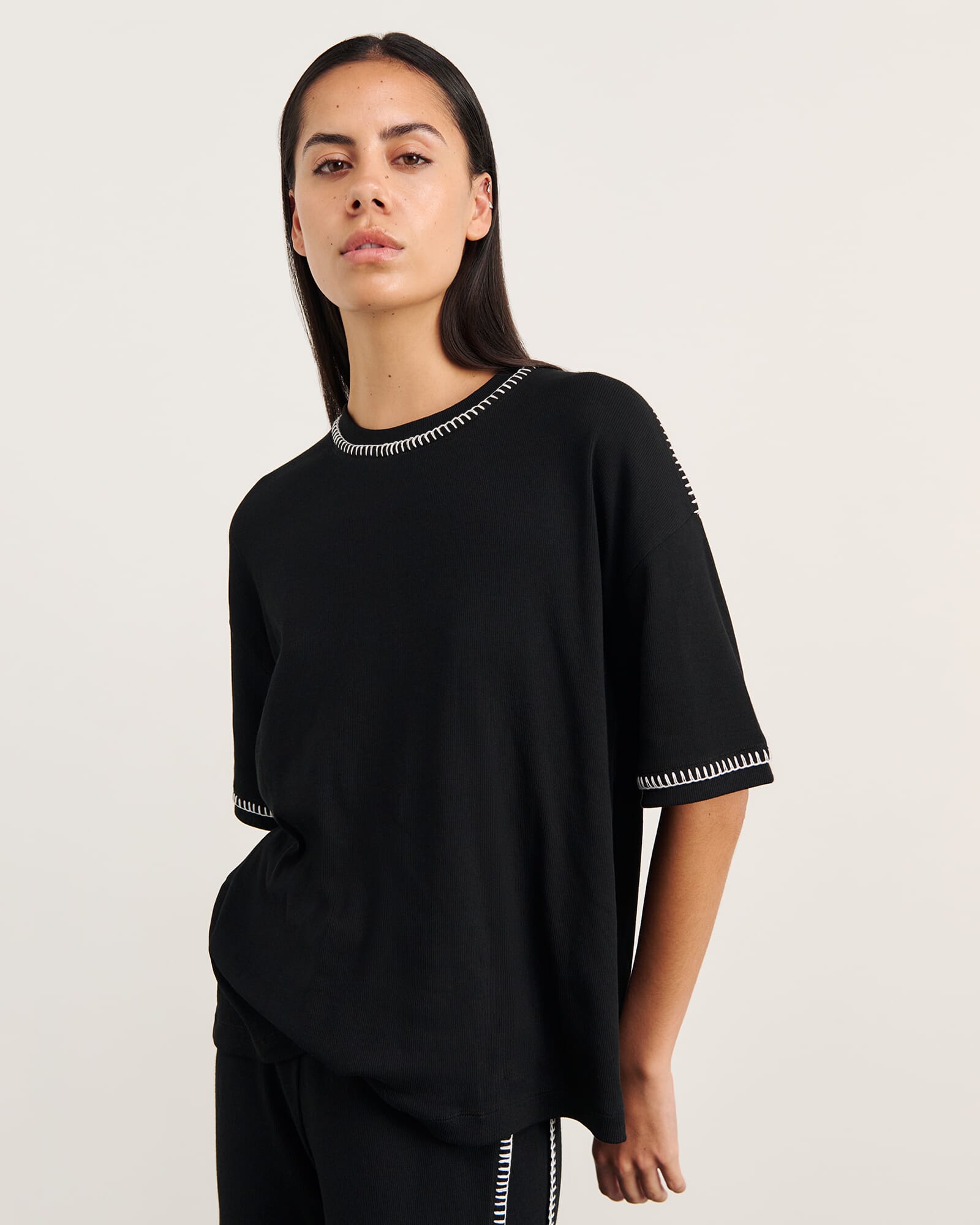 JAG celina blanket stitch tee black