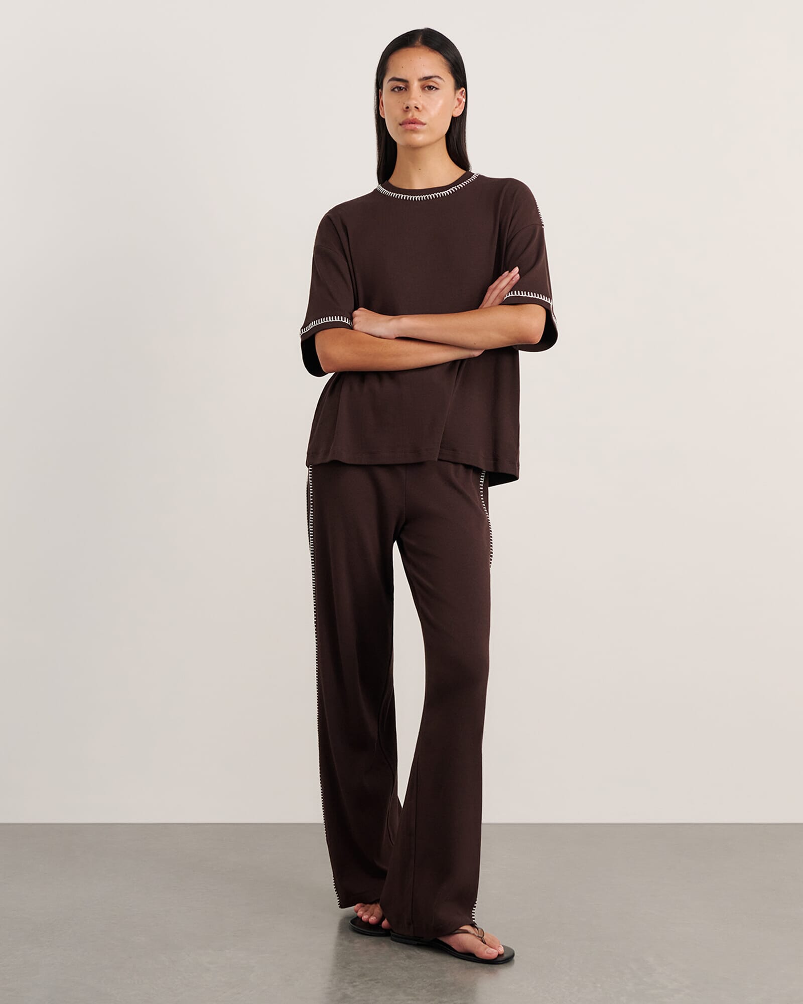 JAG celina blanket stitch tee darkchocolate