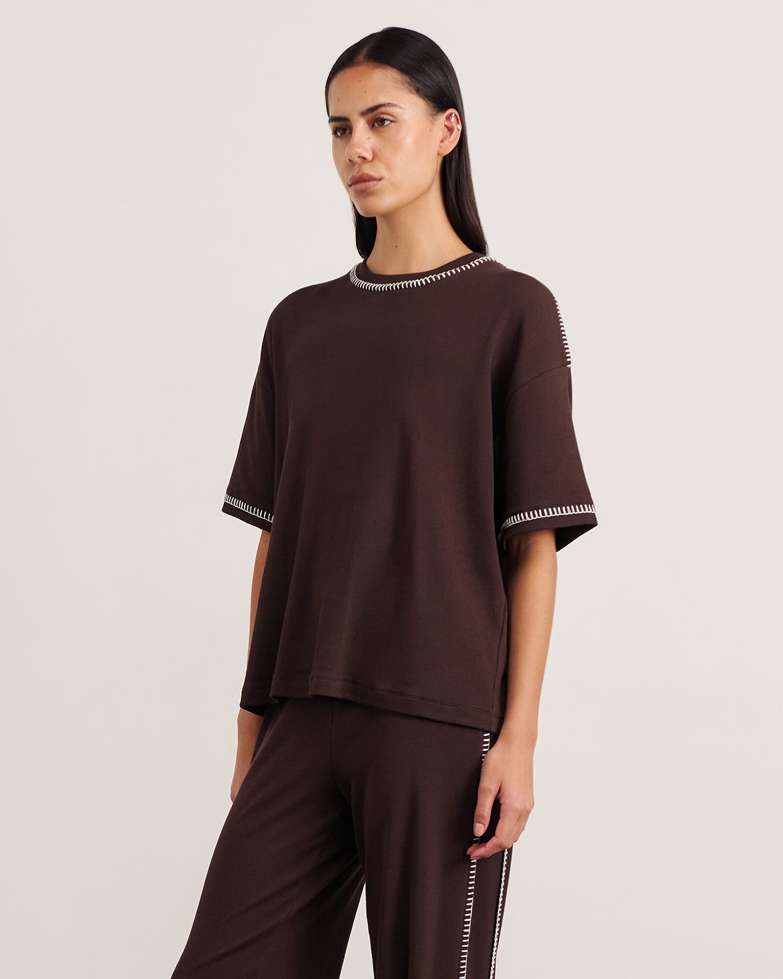 JAG celina blanket stitch tee darkchocolate
