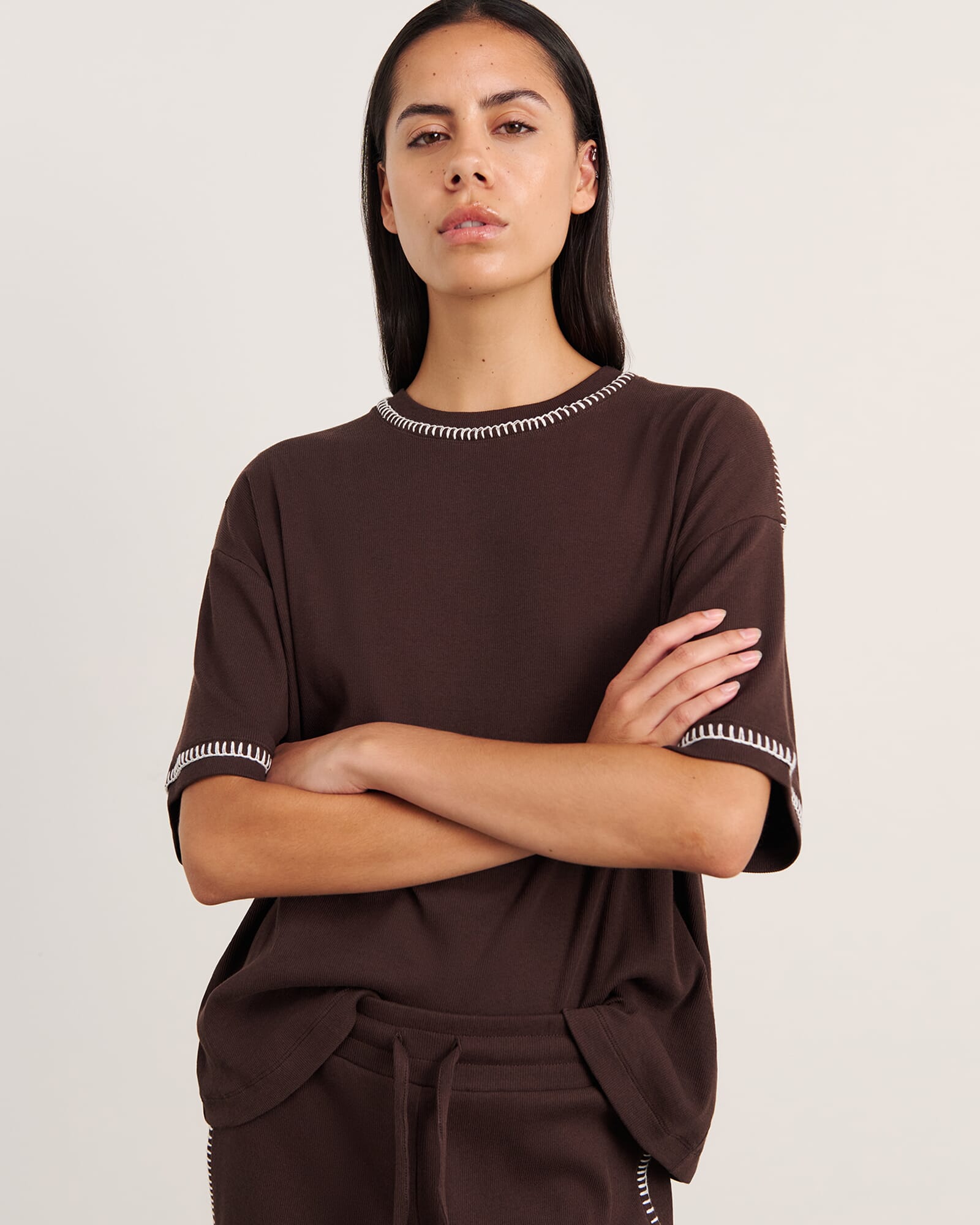 JAG celina blanket stitch tee darkchocolate