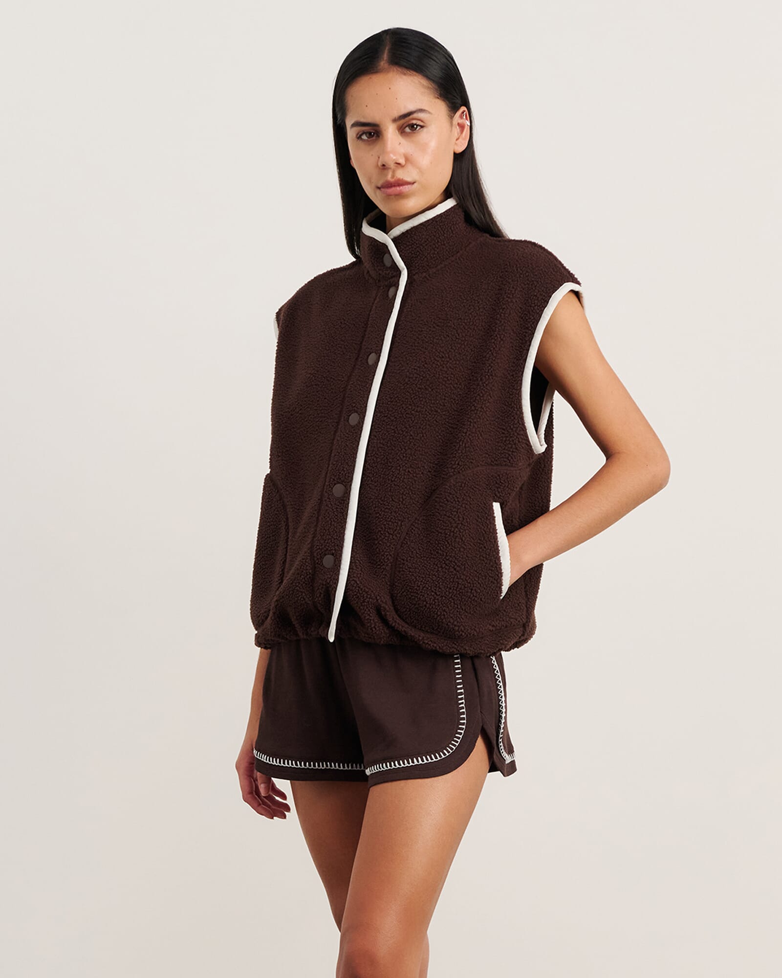 JAG polar fleece vest darkchocolate