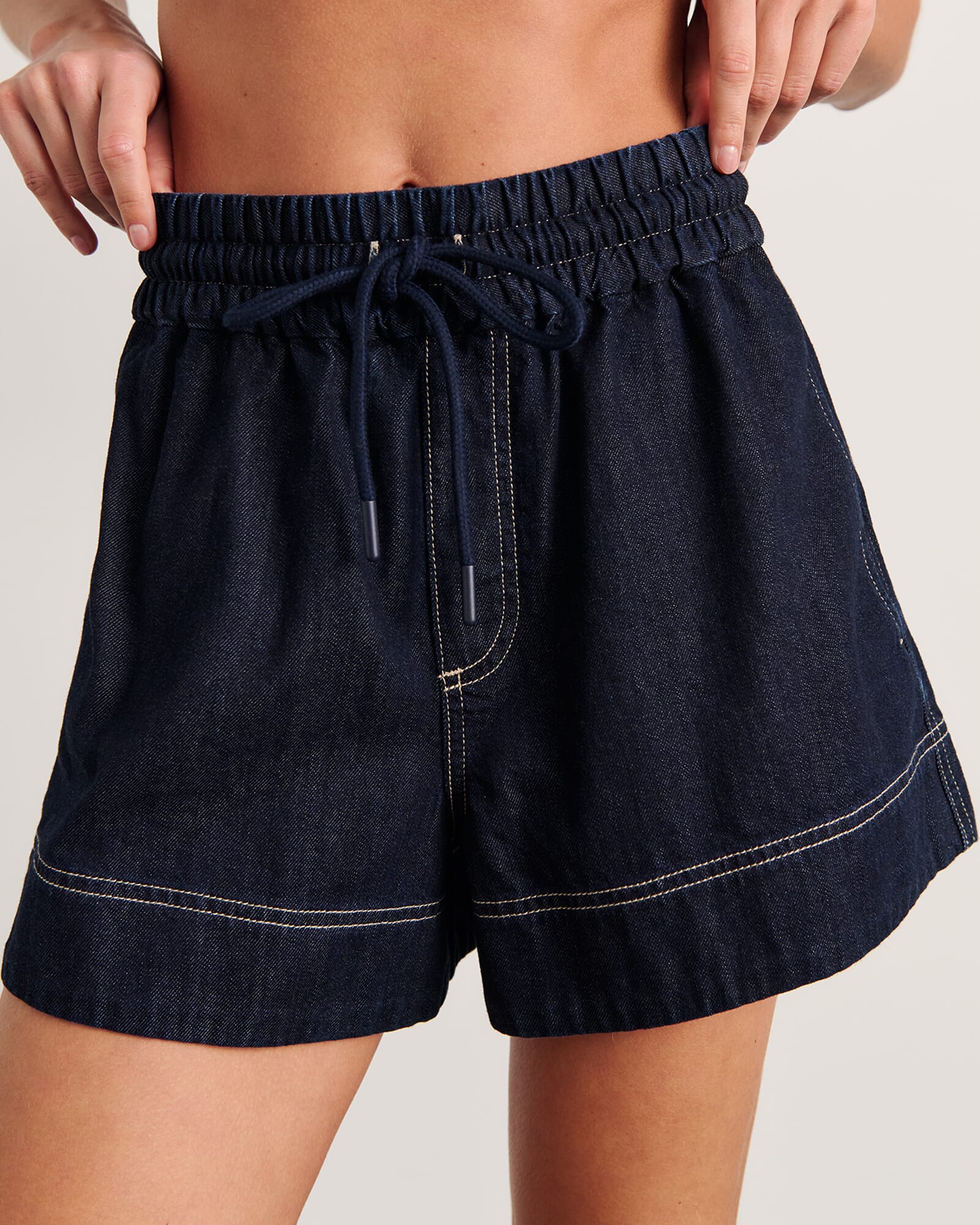 JAG loe denim pull on short rawwash