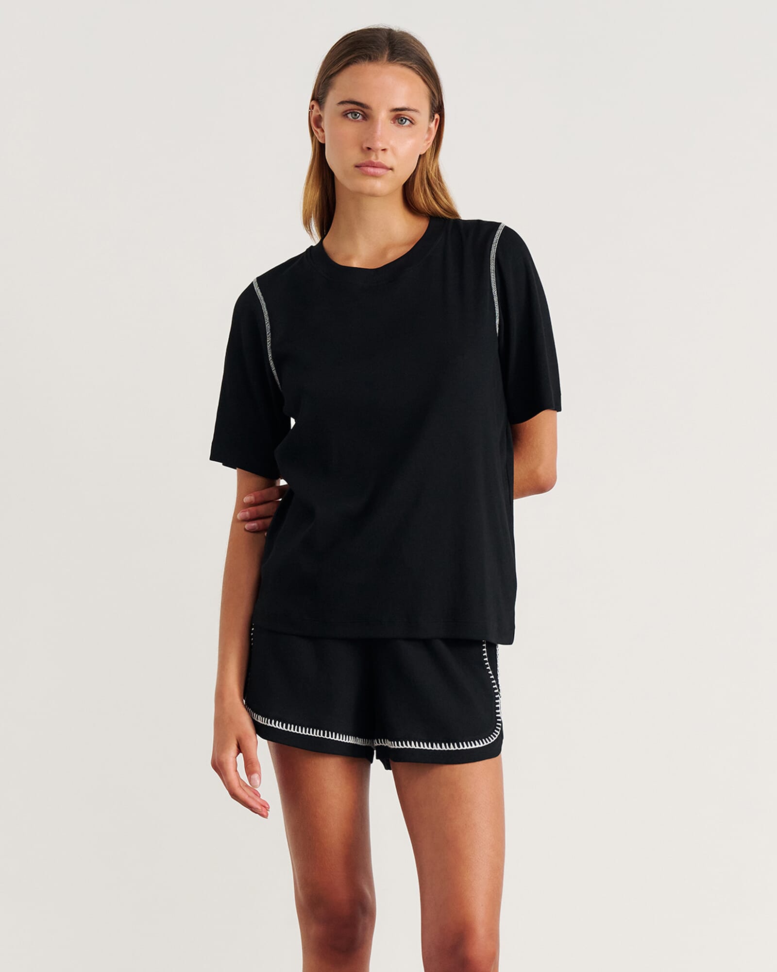 JAG celina blanket stitch tee black