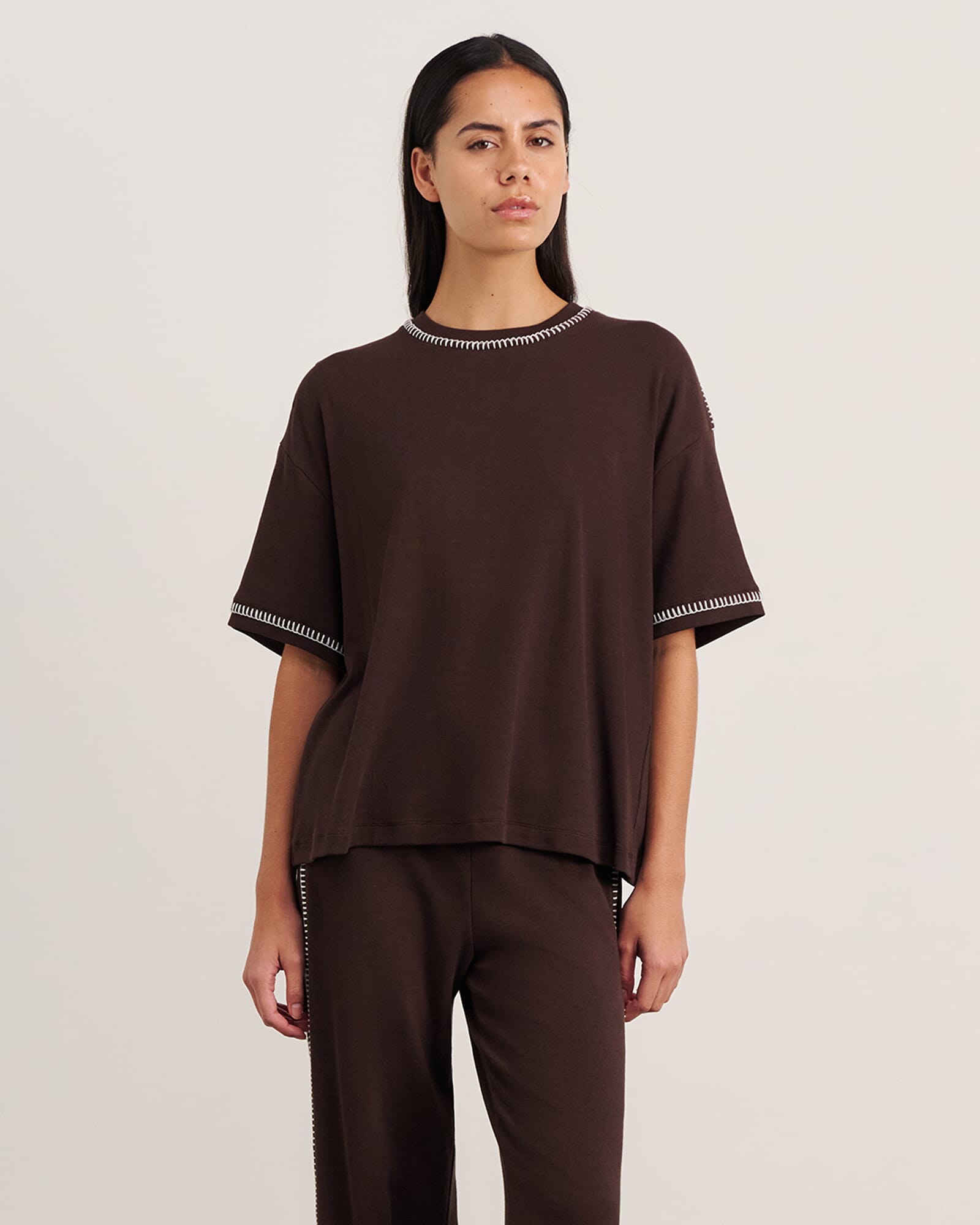 JAG celina blanket stitch tee darkchocolate