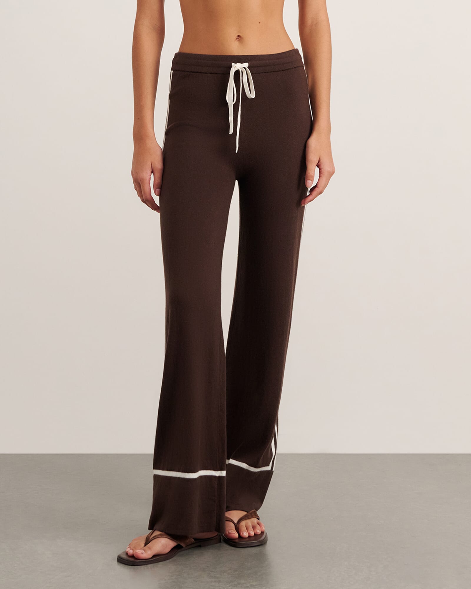 JAG orla contrast knit pant darkchocolate