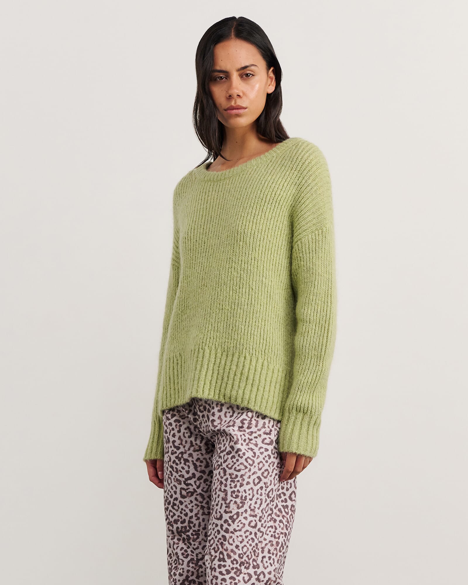 JAG lily scoop knit sage